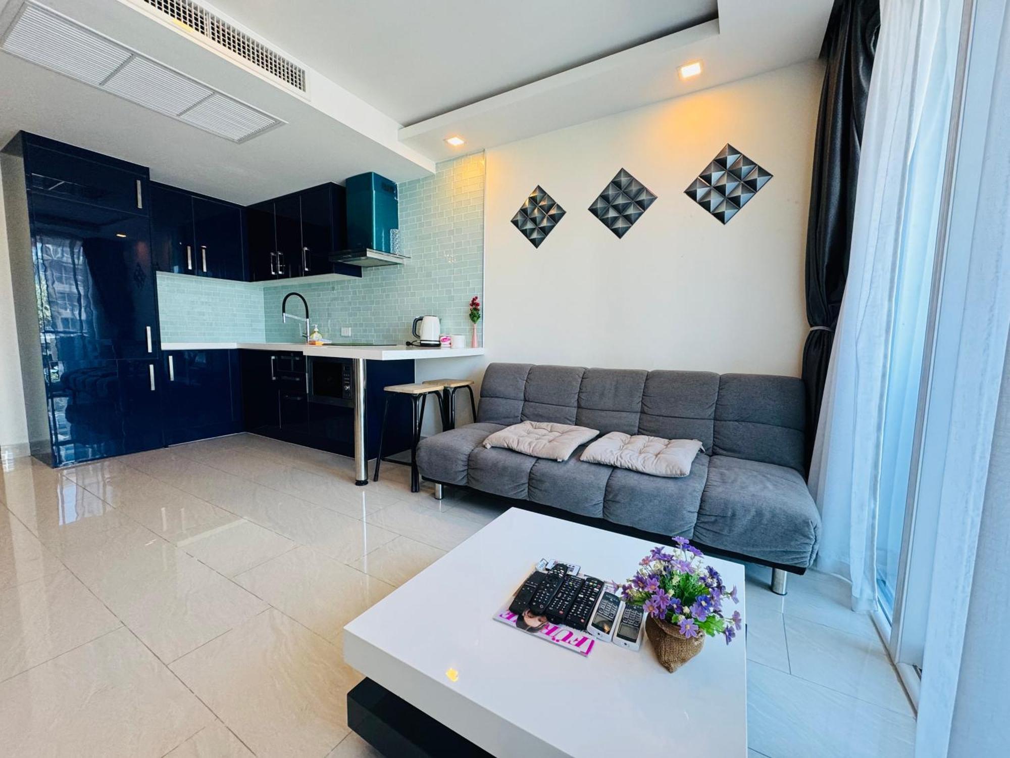 Grand Avenue Conde Pattaya Apartment ภายนอก รูปภาพ