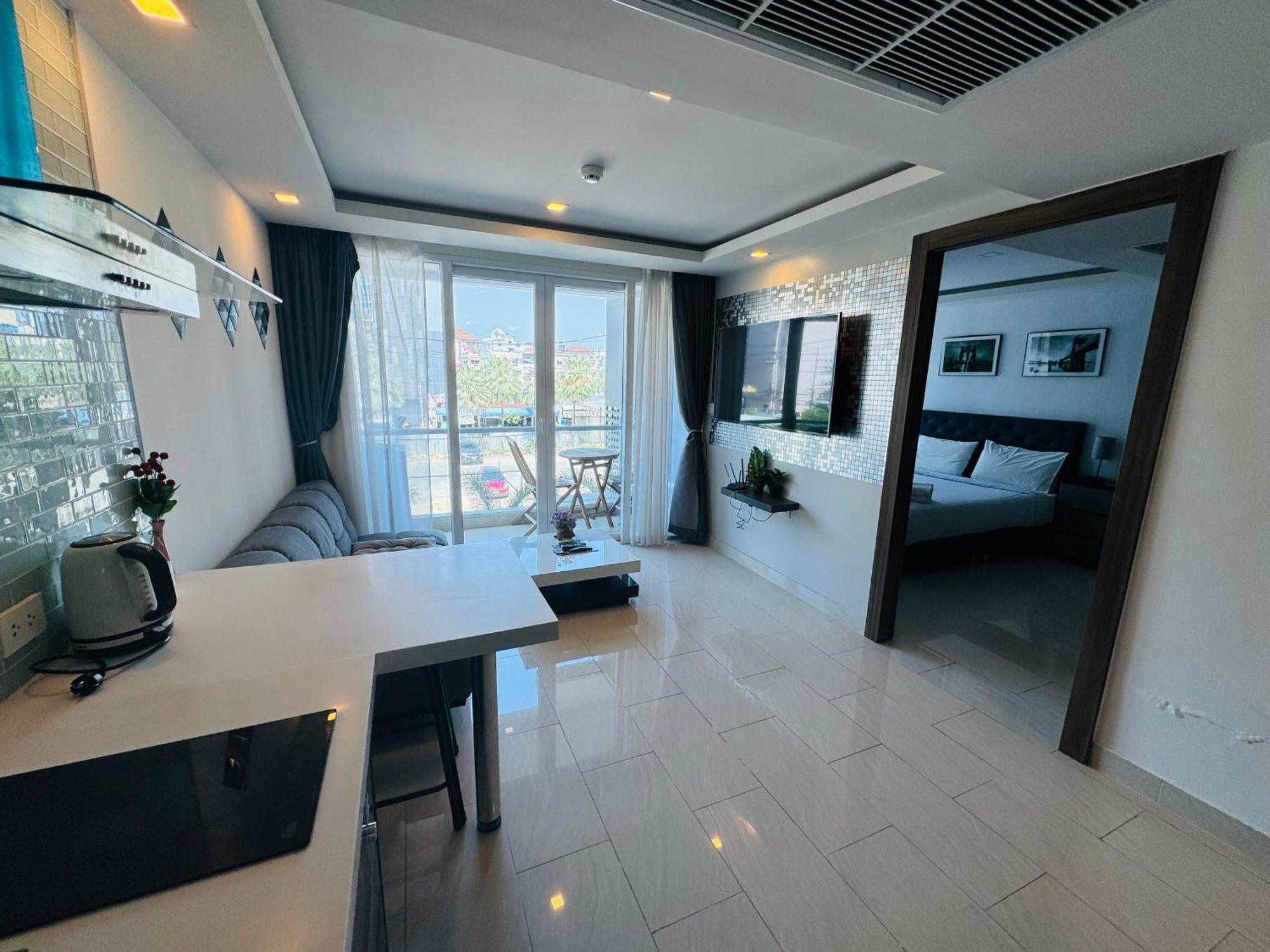 Grand Avenue Conde Pattaya Apartment ภายนอก รูปภาพ